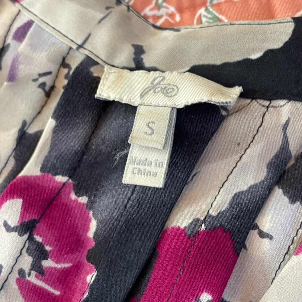 Joie Silk Floral Pleated Peasant Blouse - Picture 7 of 7